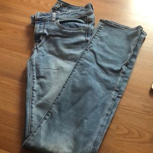 American eagle women’s jeans